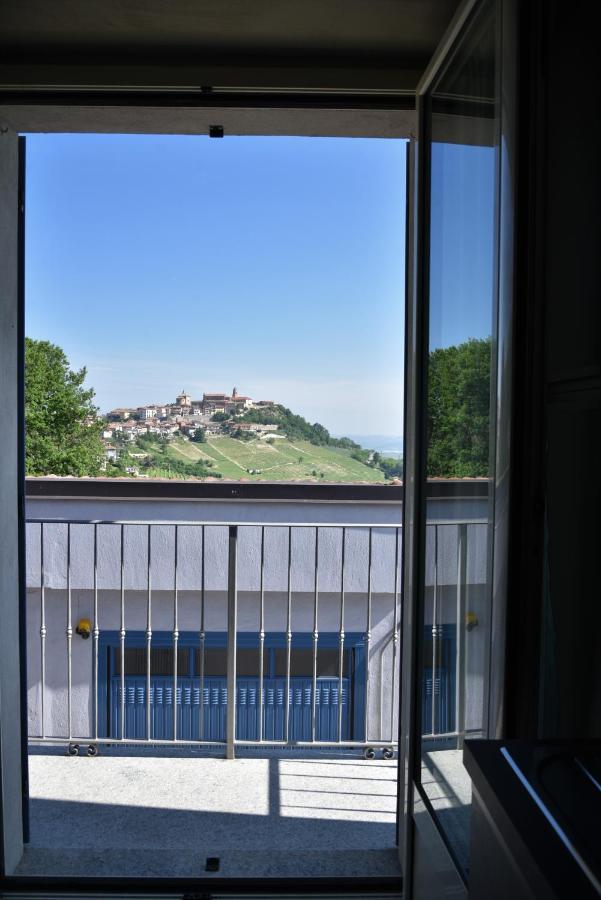 A Casa Di Anna Apartment La Morra Luaran gambar